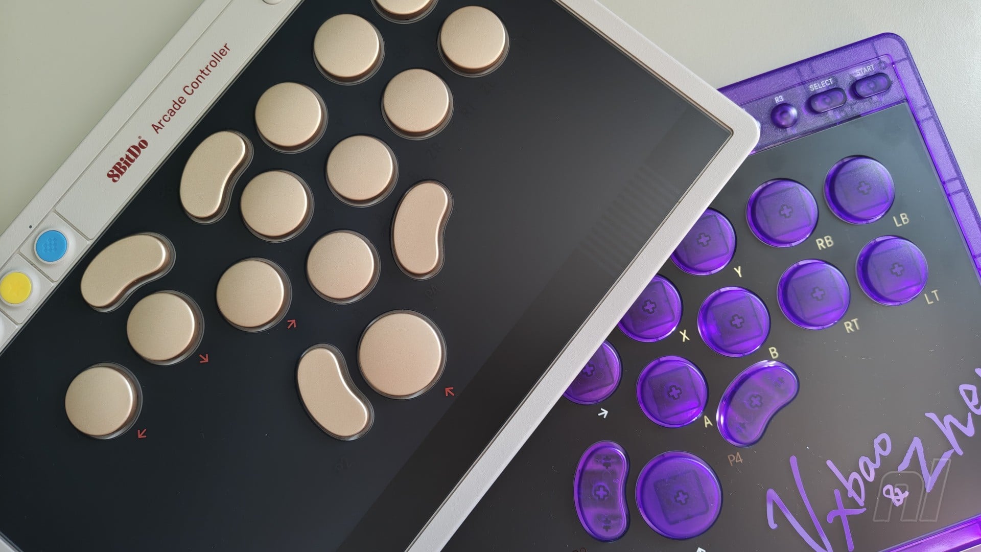 8BitDo оновлює свій знаменитий аркадний контролер для Switch та Switch 2