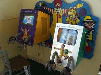Ігрові зони з GameCube та Nintendo 64 у McDonald's 20 років тому