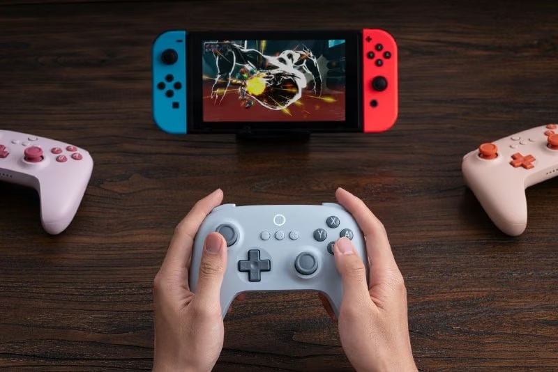 8bitdo анонсувала новий контролер Ultimate C Bluetooth для Switch